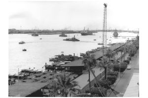 39 Från Port Said, inloppet till Suezkanalen.jpg